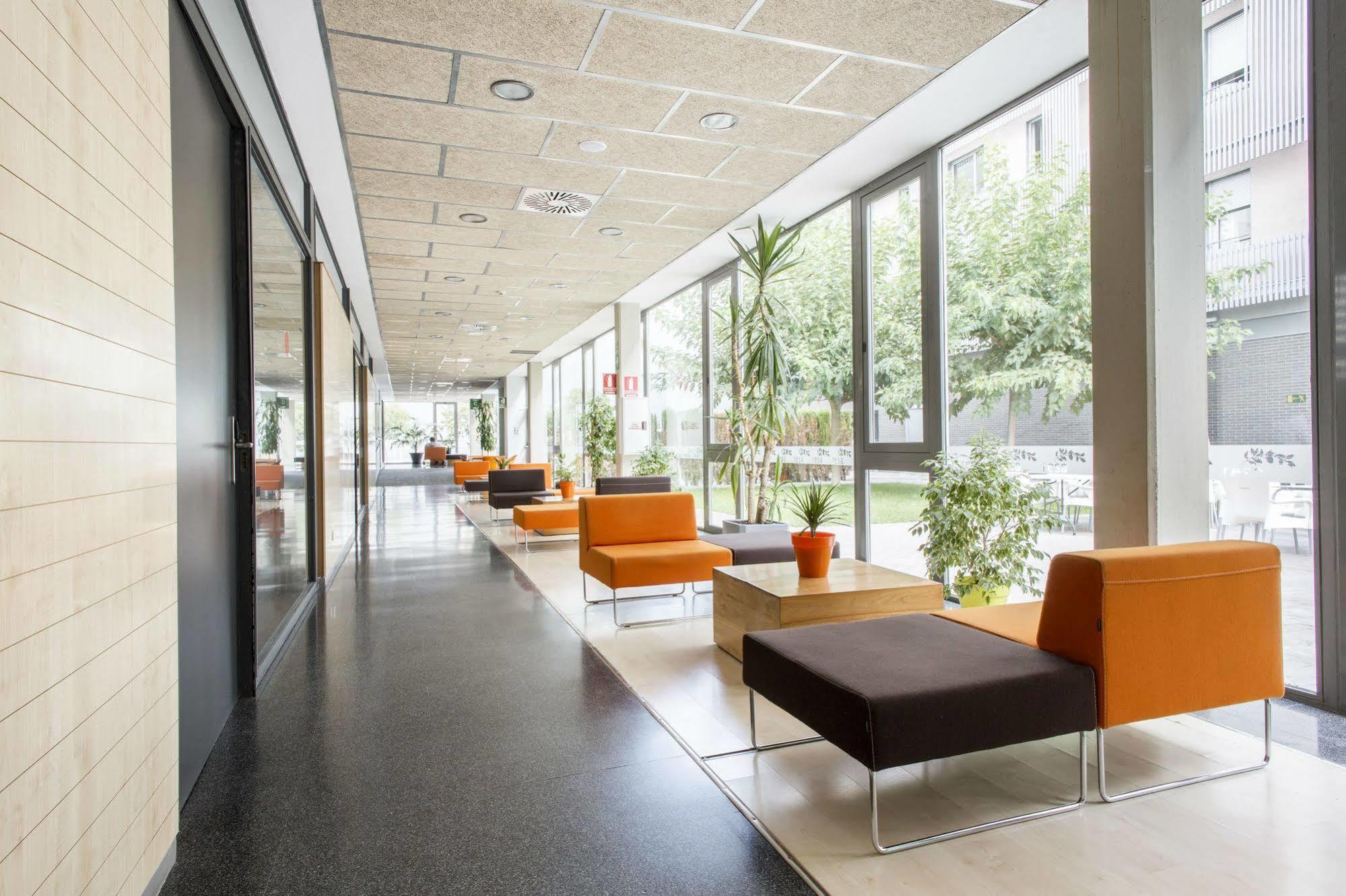 Residencia Universitaria Resa Damia Bonet Valencia Exterior foto